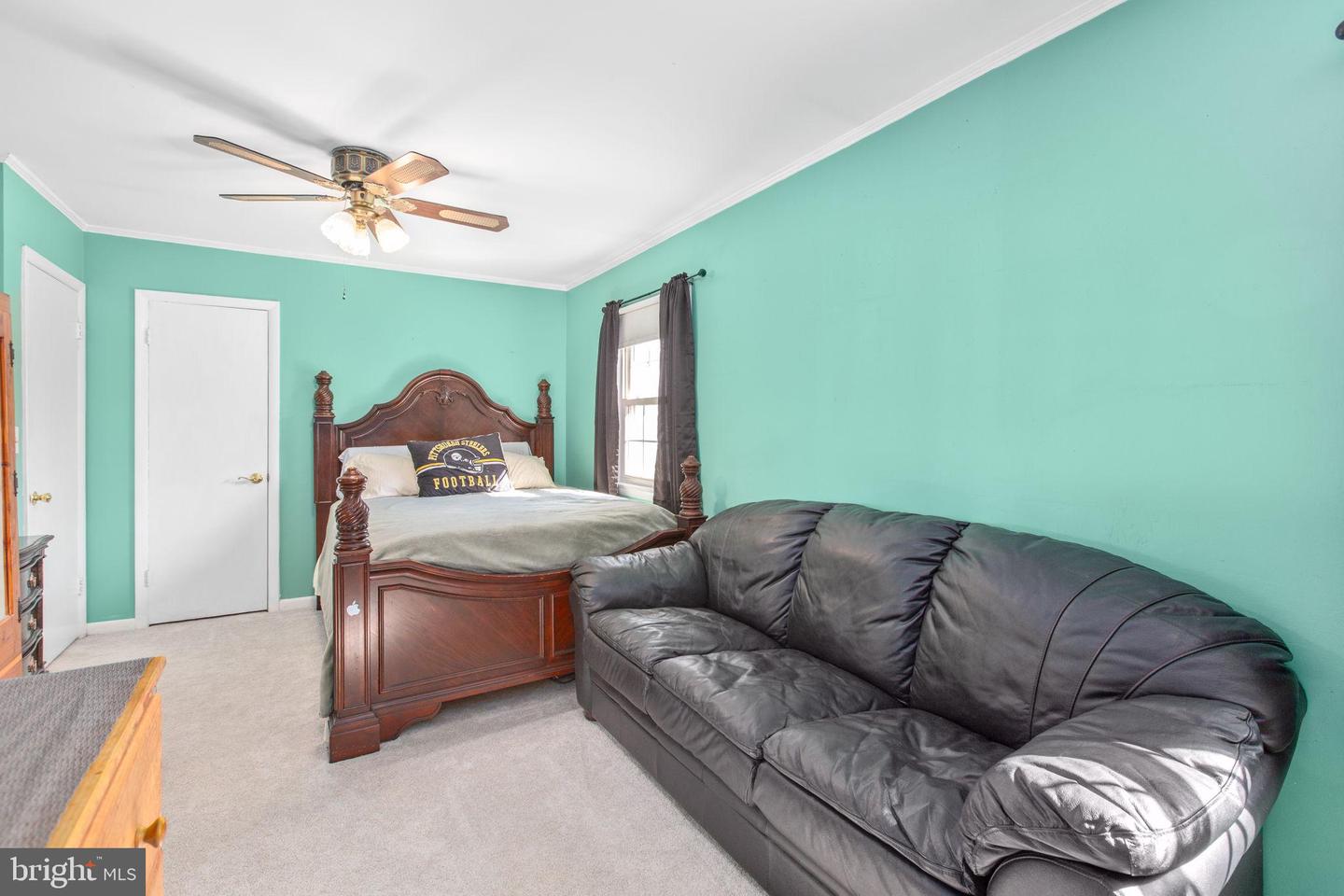 918 NORTHSIDE DR, FREDERICKSBURG, Virginia 22405, 3 Bedrooms Bedrooms, 6 Rooms Rooms,2 BathroomsBathrooms,Residential,For sale,918 NORTHSIDE DR,VAST2044024 MLS # VAST2044024