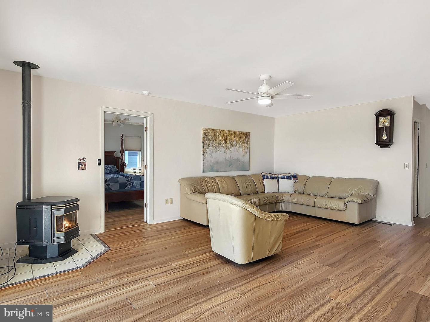 37424 BAYSIDE DR, GREENBACKVILLE, Virginia 23356, 4 Bedrooms Bedrooms, ,3 BathroomsBathrooms,Residential,For sale,37424 BAYSIDE DR,VAAC2002430 MLS # VAAC2002430 37424 BAYSIDE DR, GREENBACKVILLE, Virginia 23356, 4 Bedrooms Bedrooms, ,3 BathroomsBathrooms,Residential,For sale,37424 BAYSIDE DR,VAAC2002430 MLS # VAAC2002430