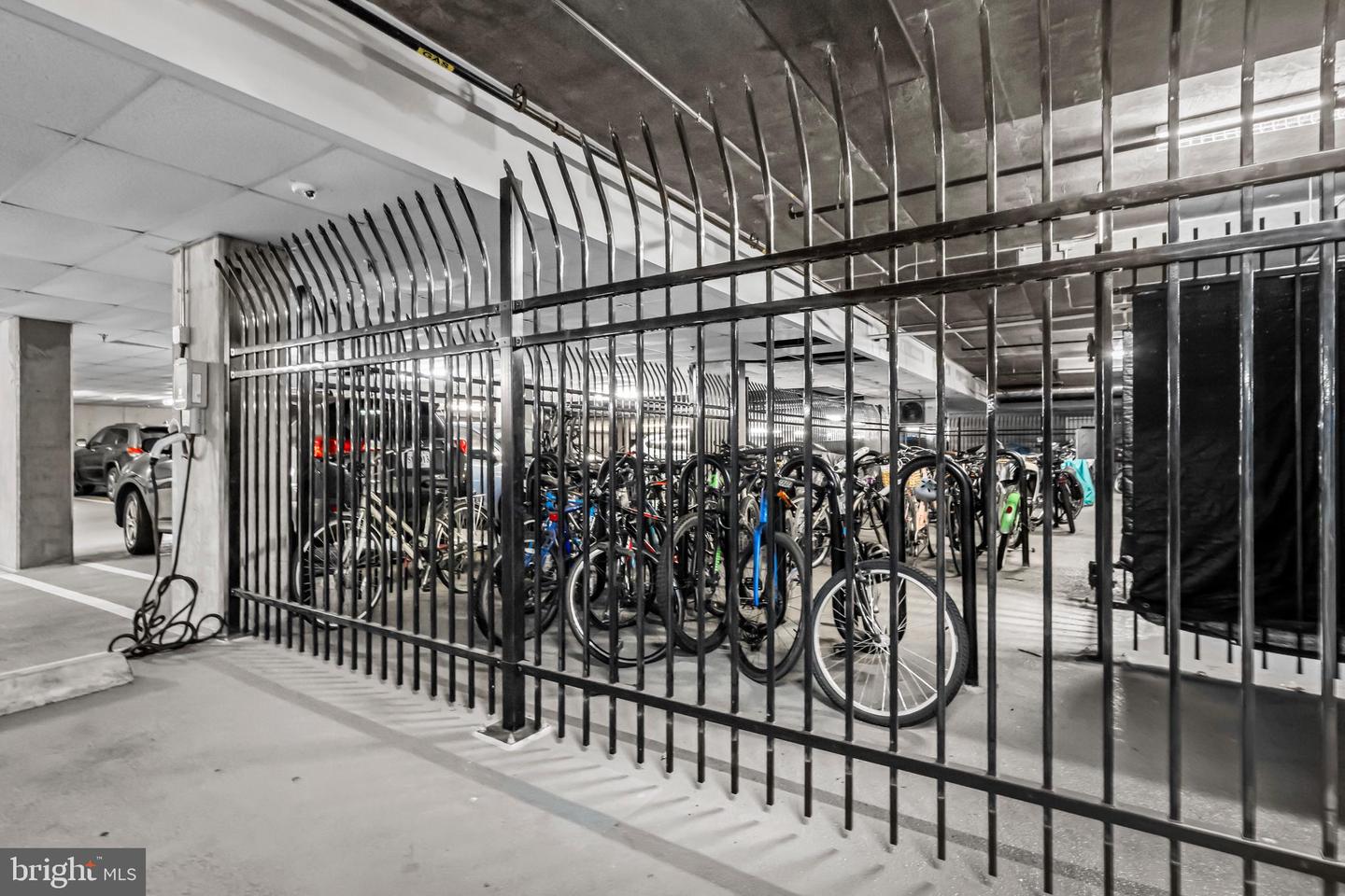 1111 ORONOCO ST #326, ALEXANDRIA, Virginia 22314, 1 Bedroom Bedrooms, ,1 BathroomBathrooms,Residential,For sale,1111 ORONOCO ST #326,VAAX2052220 MLS # VAAX2052220