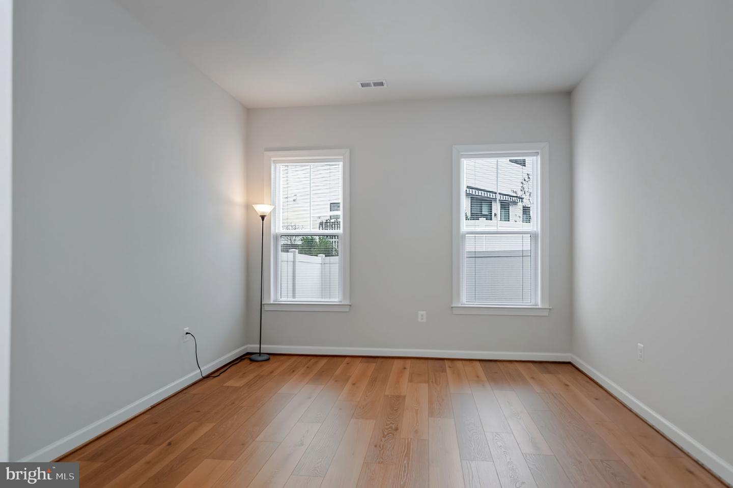 43899 SIREN SONG TER, LEESBURG, Virginia 20176, 3 Bedrooms Bedrooms, ,3 BathroomsBathrooms,Residential,For sale,43899 SIREN SONG TER,VALO2112420 MLS # VALO2112420