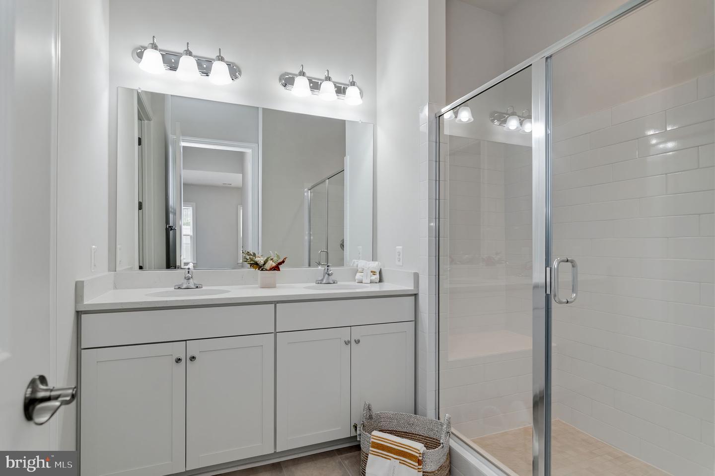 43899 SIREN SONG TER, LEESBURG, Virginia 20176, 3 Bedrooms Bedrooms, ,3 BathroomsBathrooms,Residential,For sale,43899 SIREN SONG TER,VALO2112420 MLS # VALO2112420