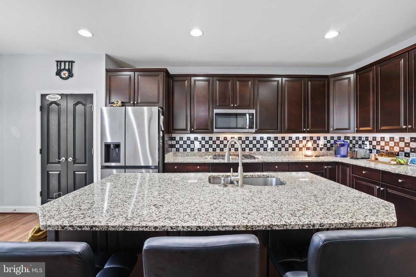 13426 EAGLES REST DR, LEESBURG, Virginia 20176, 5 Bedrooms Bedrooms, 19 Rooms Rooms,4 BathroomsBathrooms,Residential,For sale,13426 EAGLES REST DR,VALO2113786 MLS # VALO2113786