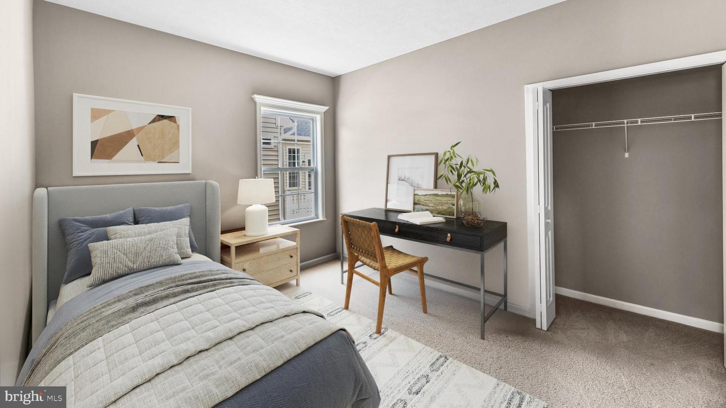 24 WILLIAMSON RD, WINCHESTER, Virginia 22602, 3 Bedrooms Bedrooms, ,2 BathroomsBathrooms,Residential,For sale,24 WILLIAMSON RD,VAFV2038878 MLS # VAFV2038878