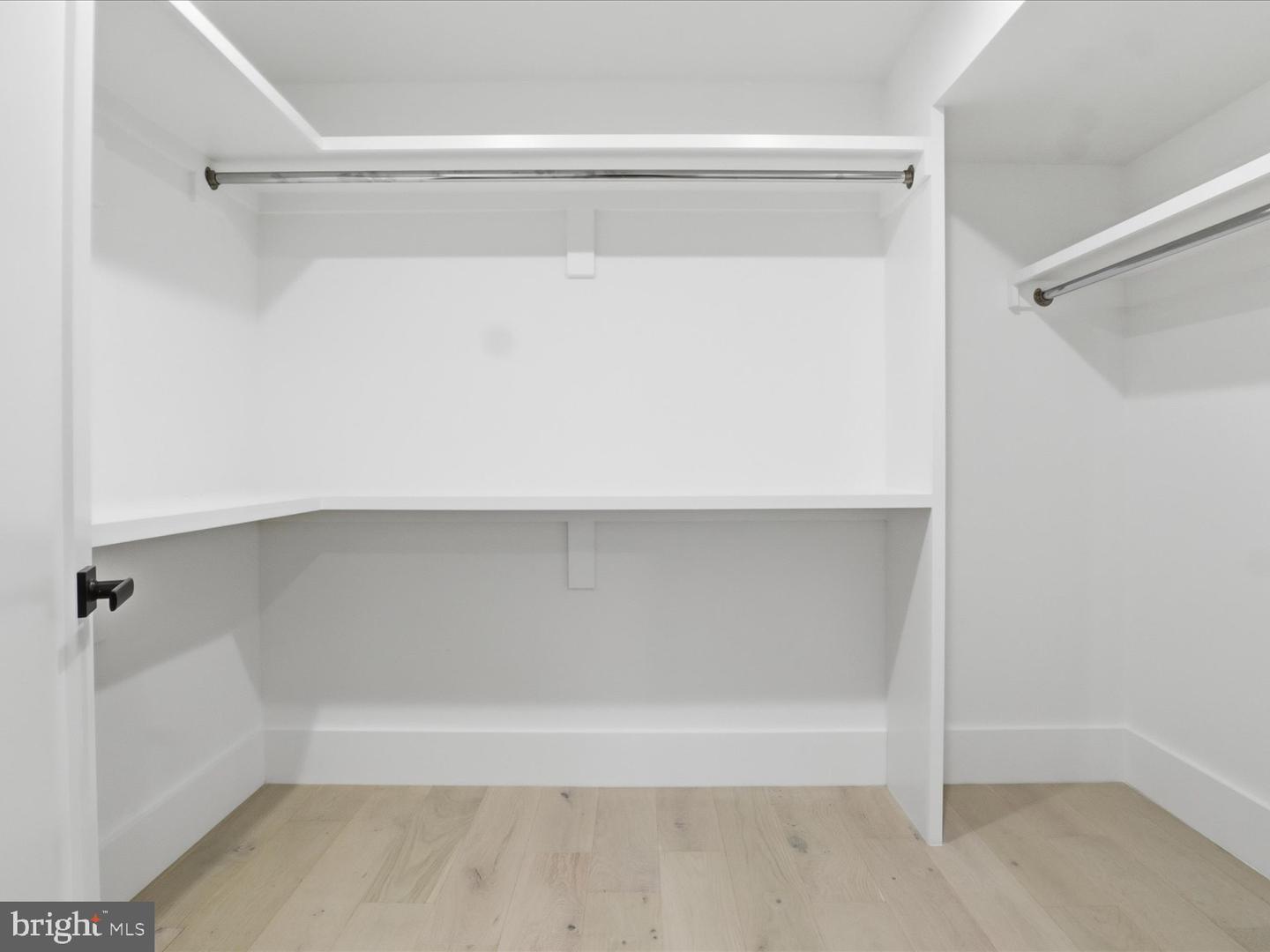 818 N EDGEWOOD ST, ARLINGTON, Virginia 22201, 4 Bedrooms Bedrooms, ,6 BathroomsBathrooms,Residential,For sale,818 N EDGEWOOD ST,VAAR2067770 MLS # VAAR2067770