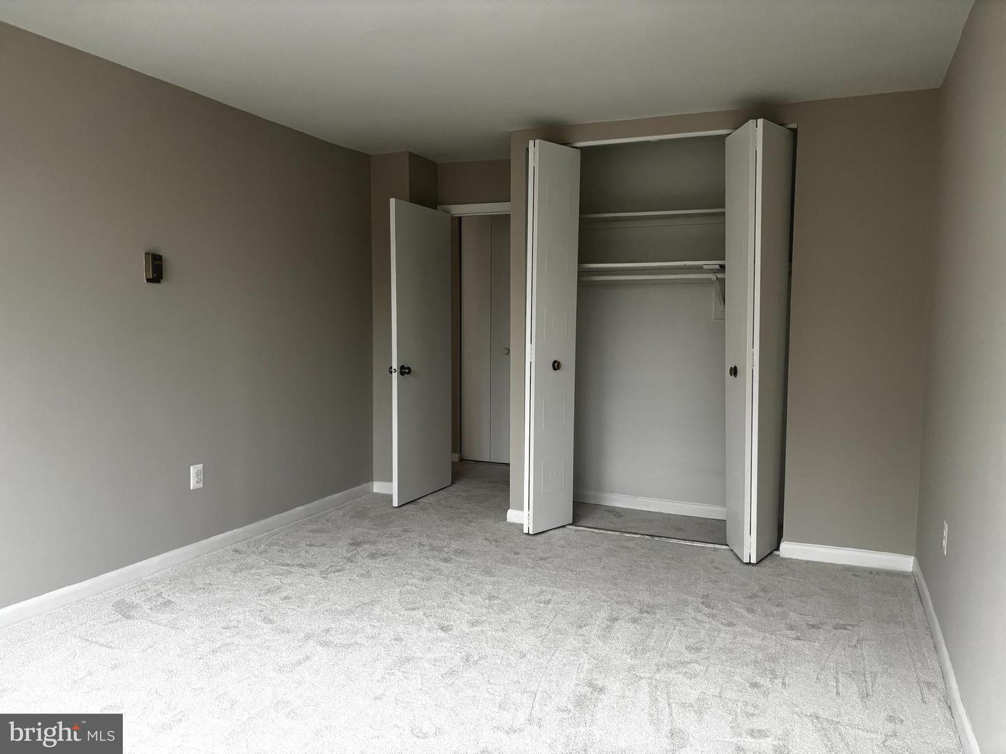 5565 COLUMBIA PIKE #606, ARLINGTON, Virginia 22204, 1 Bedroom Bedrooms, ,1 BathroomBathrooms,Residential,For sale,5565 COLUMBIA PIKE #606,VAAR2067776 MLS # VAAR2067776