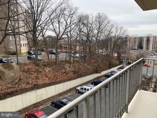 5565 COLUMBIA PIKE #606, ARLINGTON, Virginia 22204, 1 Bedroom Bedrooms, ,1 BathroomBathrooms,Residential,For sale,5565 COLUMBIA PIKE #606,VAAR2067776 MLS # VAAR2067776