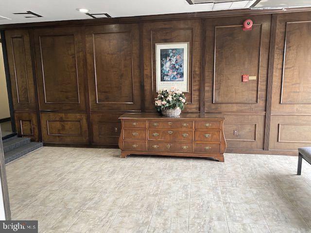 5565 COLUMBIA PIKE #606, ARLINGTON, Virginia 22204, 1 Bedroom Bedrooms, ,1 BathroomBathrooms,Residential,For sale,5565 COLUMBIA PIKE #606,VAAR2067776 MLS # VAAR2067776