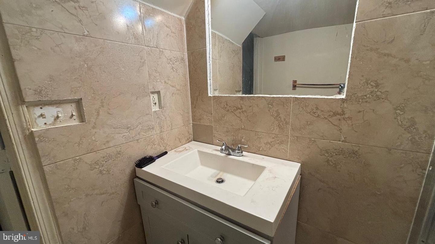 5707 CHILLUM PL NE, WASHINGTON, District Of Columbia 20011, 2 Bedrooms Bedrooms, ,2 BathroomsBathrooms,Residential,For sale,5707 CHILLUM PL NE,DCDC2241466 MLS # DCDC2241466