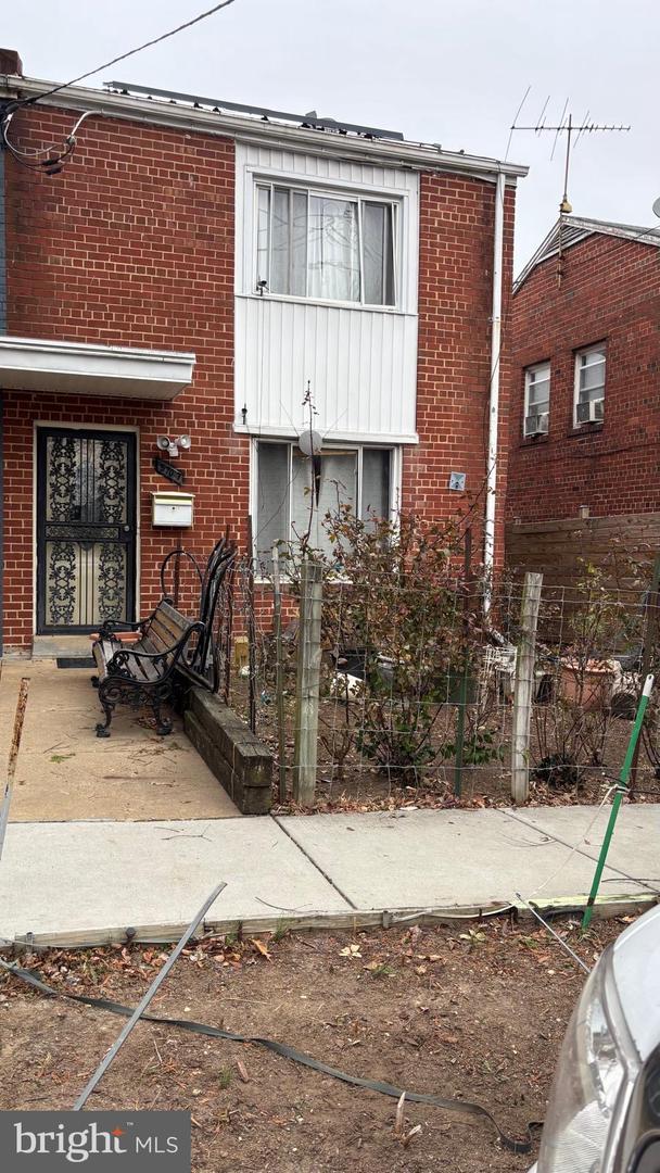 5707 CHILLUM PL NE, WASHINGTON, District Of Columbia 20011, 2 Bedrooms Bedrooms, ,2 BathroomsBathrooms,Residential,For sale,5707 CHILLUM PL NE,DCDC2241466 MLS # DCDC2241466