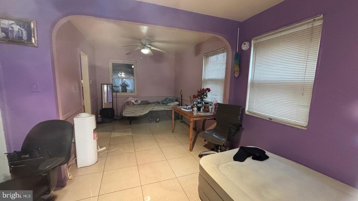 5707 CHILLUM PL NE, WASHINGTON, District Of Columbia 20011, 2 Bedrooms Bedrooms, ,2 BathroomsBathrooms,Residential,For sale,5707 CHILLUM PL NE,DCDC2241466 MLS # DCDC2241466