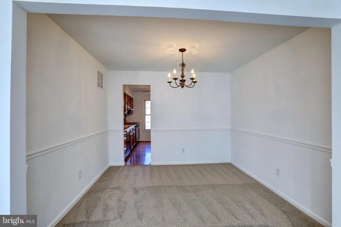 9473 CLOVERDALE CT, BURKE, Virginia 22015, 3 Bedrooms Bedrooms, ,2 BathroomsBathrooms,Residential,For sale,9473 CLOVERDALE CT,VAFX2285854 MLS # VAFX2285854