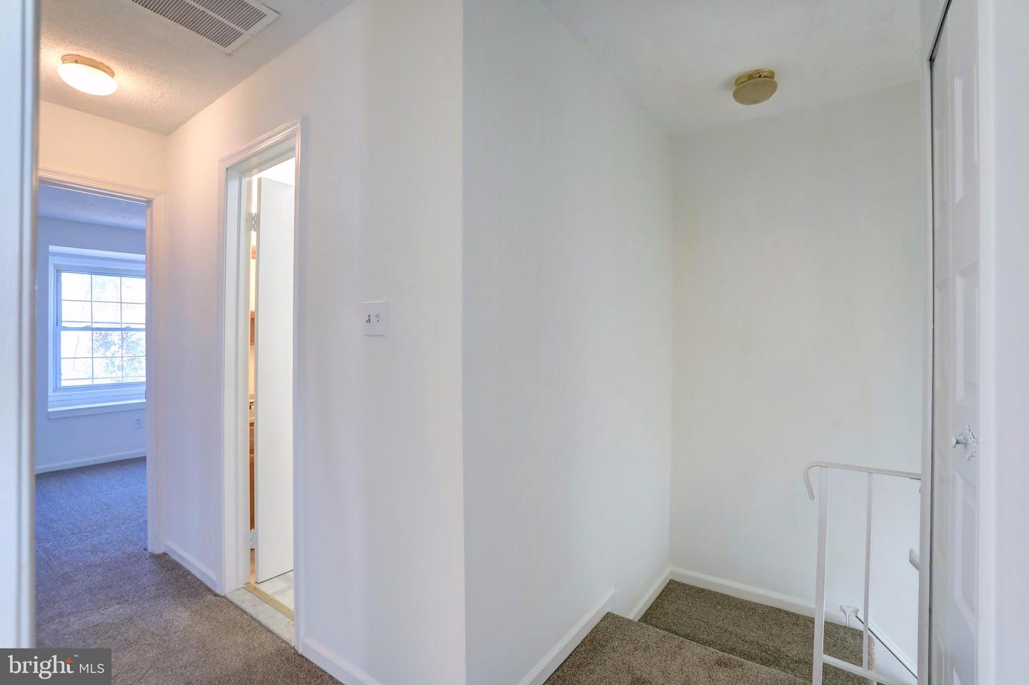 9473 CLOVERDALE CT, BURKE, Virginia 22015, 3 Bedrooms Bedrooms, ,2 BathroomsBathrooms,Residential,For sale,9473 CLOVERDALE CT,VAFX2285854 MLS # VAFX2285854