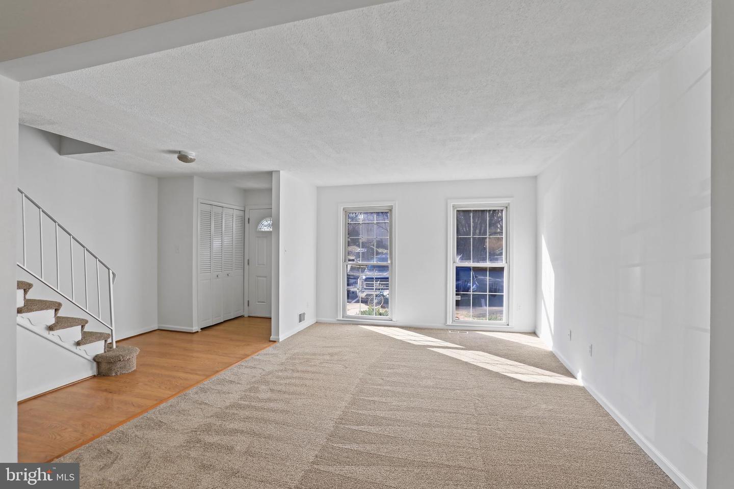 9473 CLOVERDALE CT, BURKE, Virginia 22015, 3 Bedrooms Bedrooms, ,2 BathroomsBathrooms,Residential,For sale,9473 CLOVERDALE CT,VAFX2285854 MLS # VAFX2285854