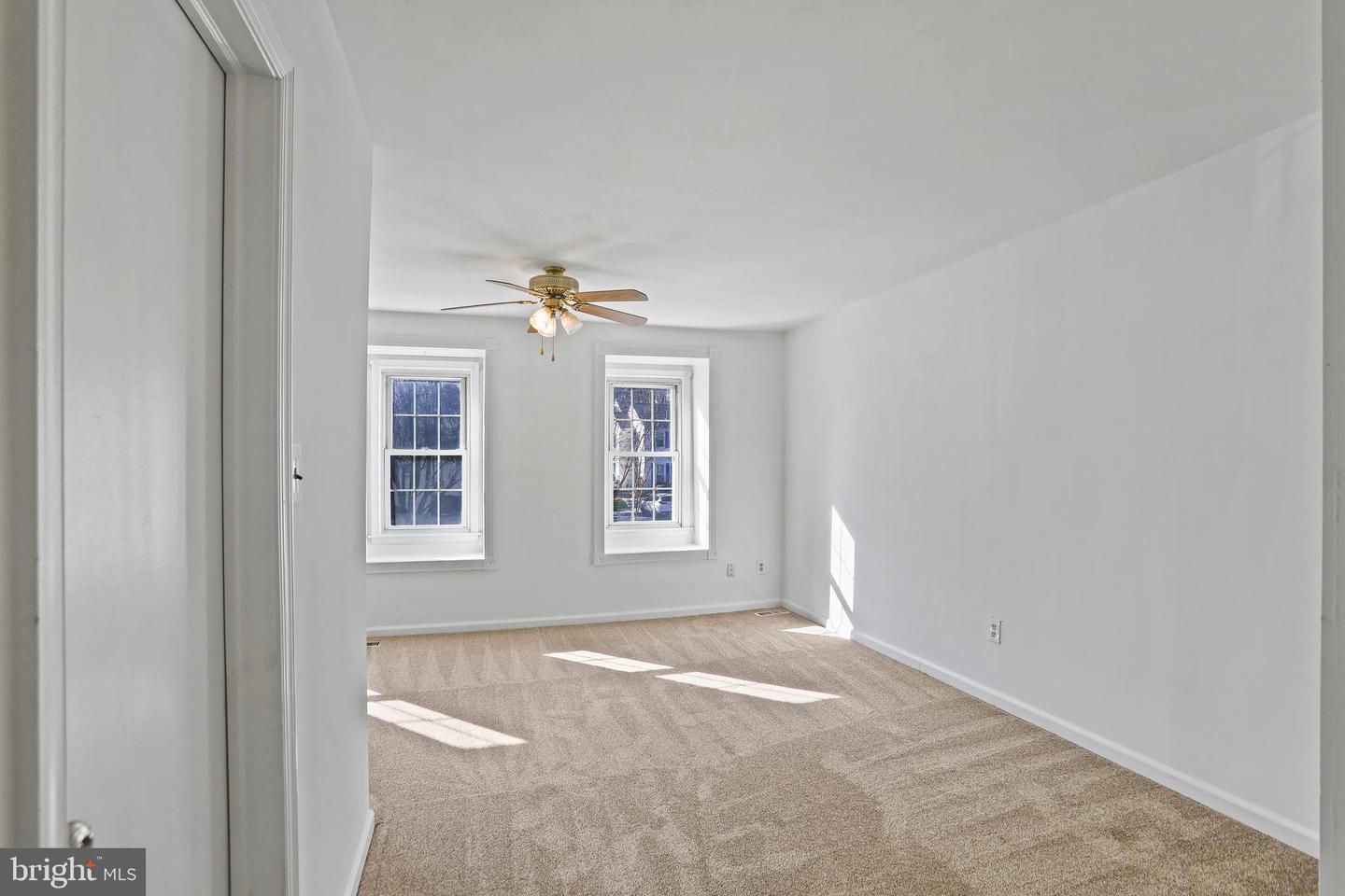 9473 CLOVERDALE CT, BURKE, Virginia 22015, 3 Bedrooms Bedrooms, ,2 BathroomsBathrooms,Residential,For sale,9473 CLOVERDALE CT,VAFX2285854 MLS # VAFX2285854