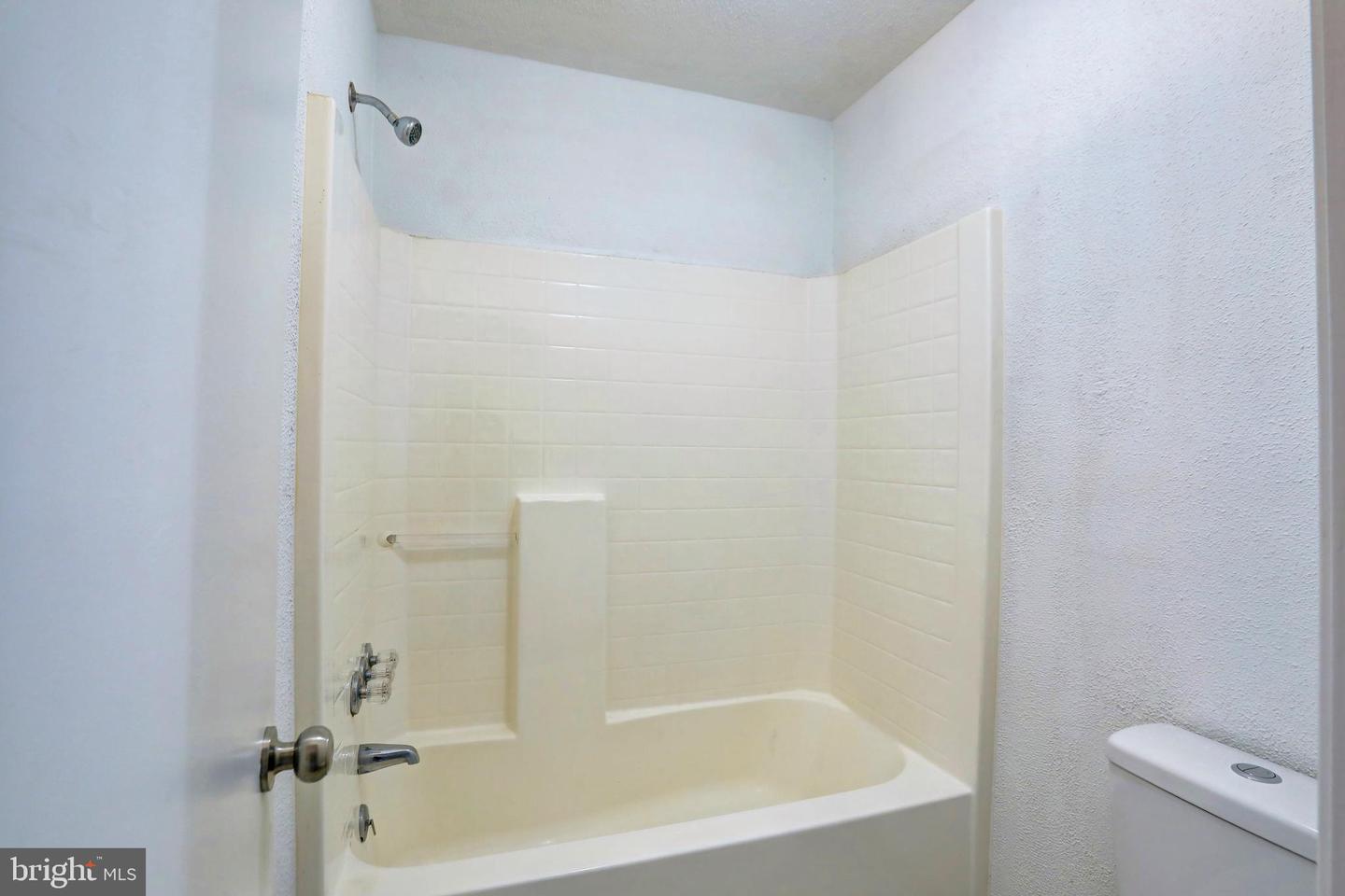 9473 CLOVERDALE CT, BURKE, Virginia 22015, 3 Bedrooms Bedrooms, ,2 BathroomsBathrooms,Residential,For sale,9473 CLOVERDALE CT,VAFX2285854 MLS # VAFX2285854