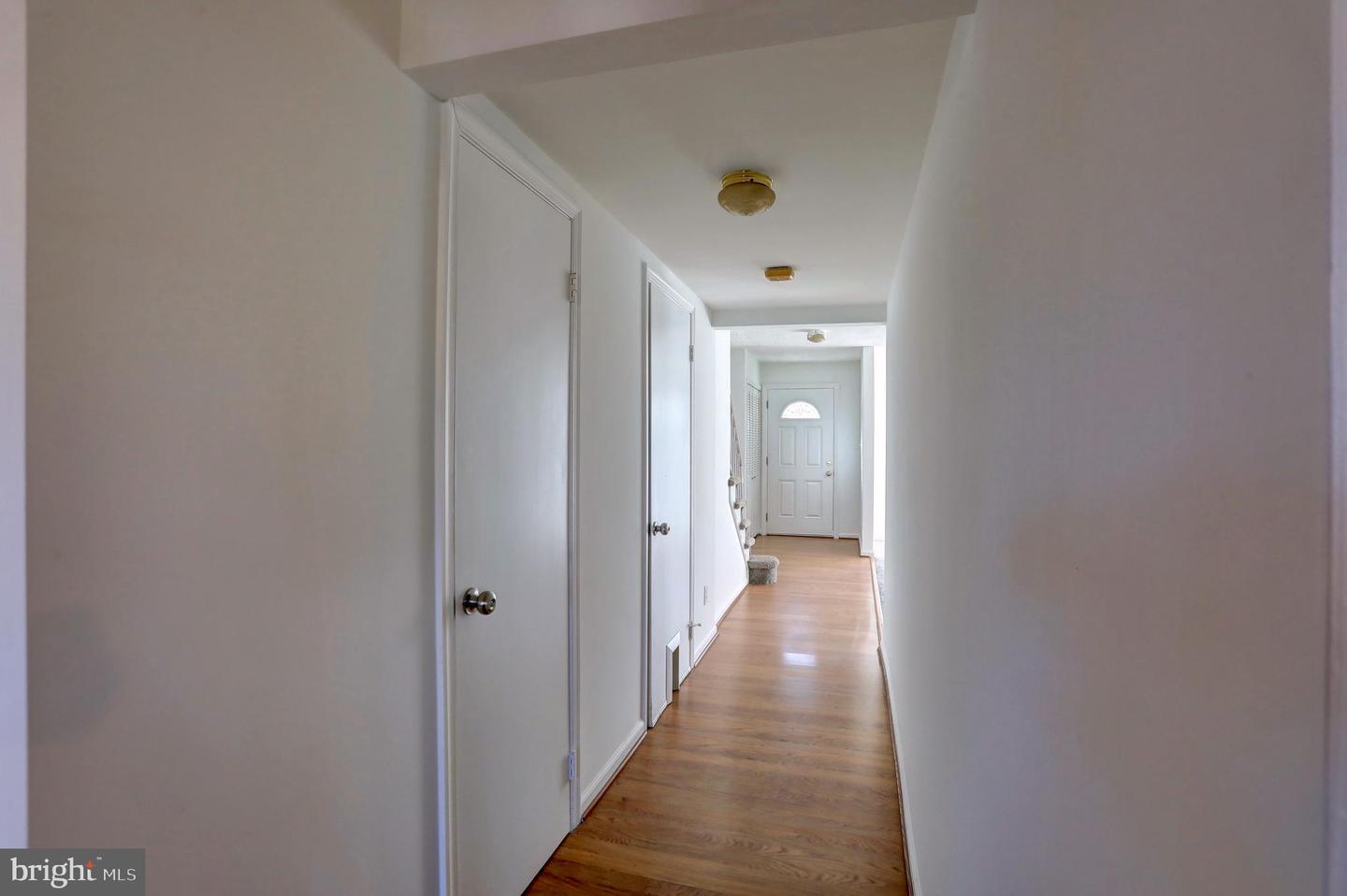 9473 CLOVERDALE CT, BURKE, Virginia 22015, 3 Bedrooms Bedrooms, ,2 BathroomsBathrooms,Residential,For sale,9473 CLOVERDALE CT,VAFX2285854 MLS # VAFX2285854