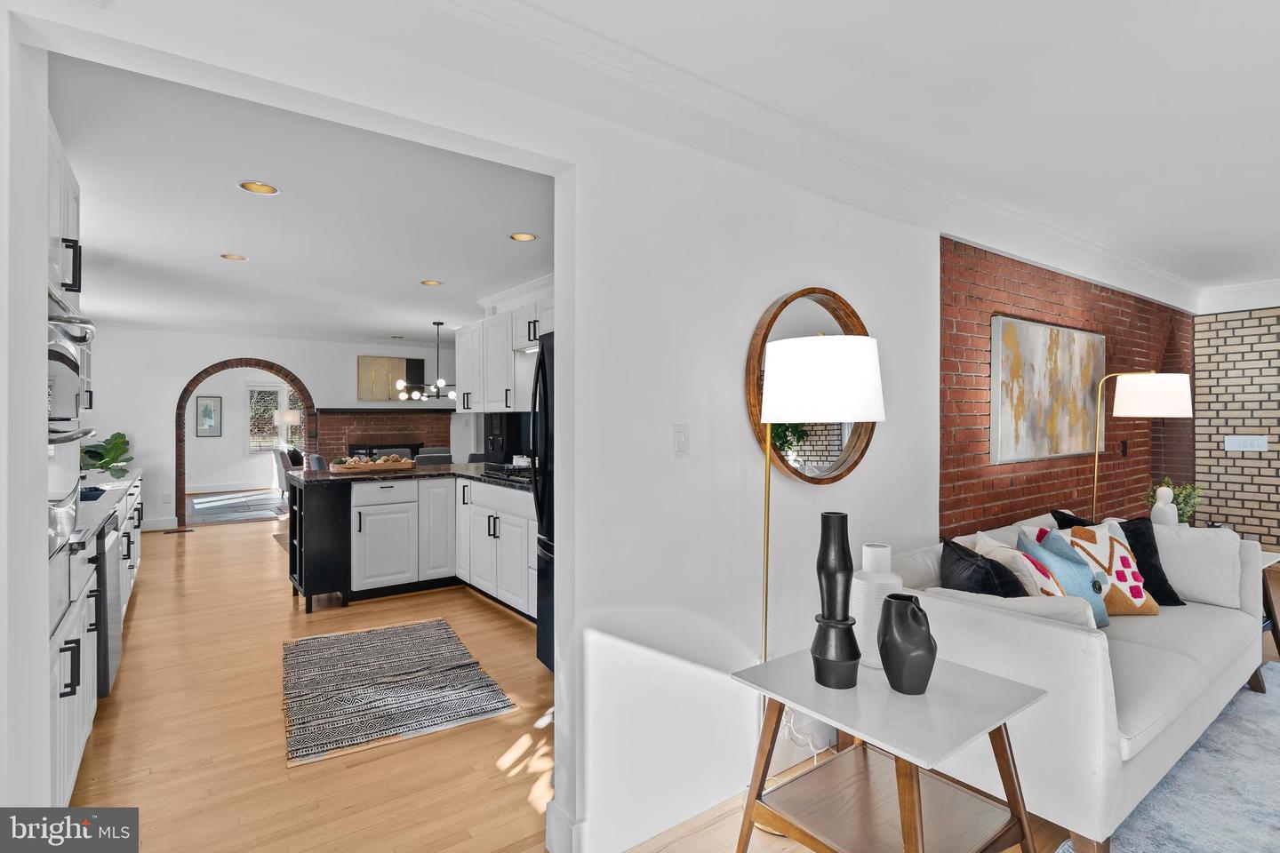 2628 WOODLEY PL, FALLS CHURCH, Virginia 22046, 4 Bedrooms Bedrooms, ,3 BathroomsBathrooms,Residential,For sale,2628 WOODLEY PL,VAFX2285906 MLS # VAFX2285906