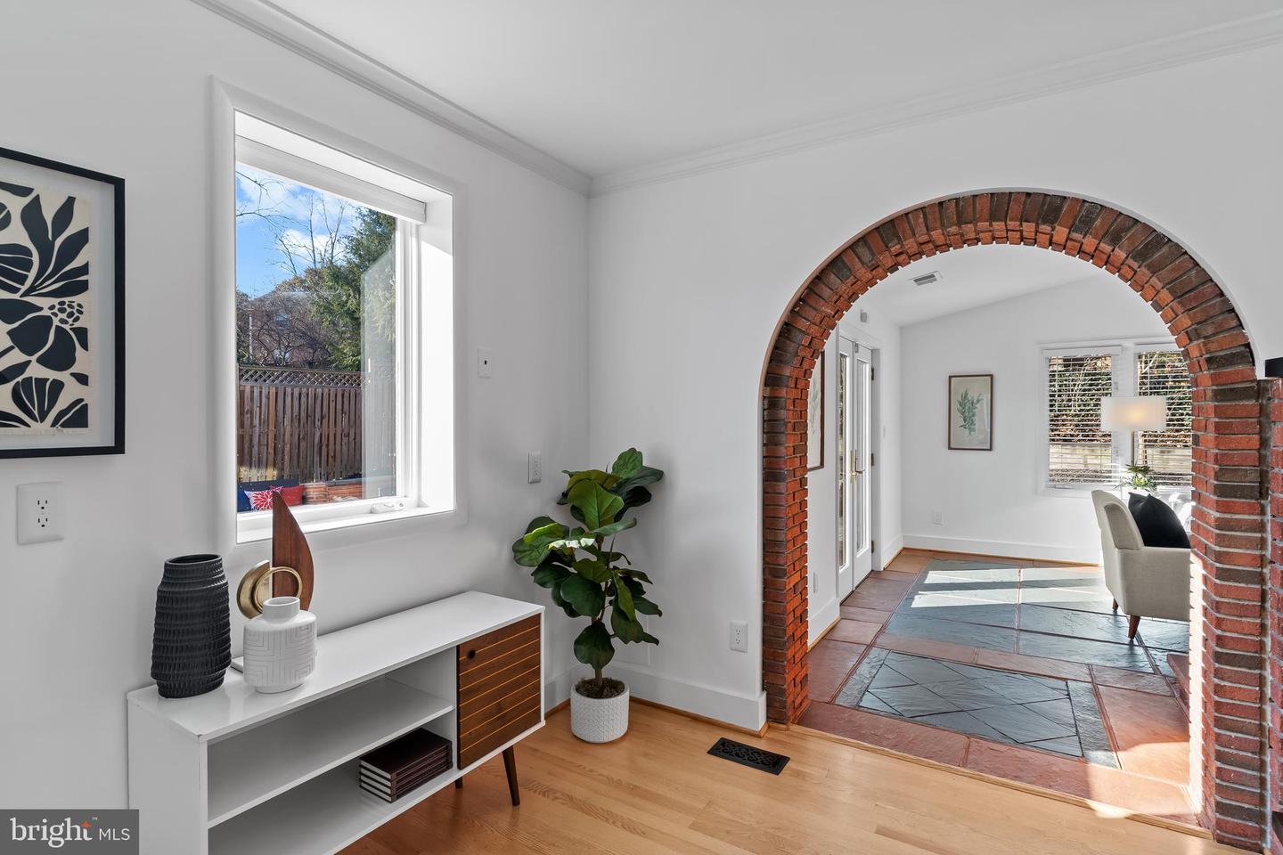 2628 WOODLEY PL, FALLS CHURCH, Virginia 22046, 4 Bedrooms Bedrooms, ,3 BathroomsBathrooms,Residential,For sale,2628 WOODLEY PL,VAFX2285906 MLS # VAFX2285906