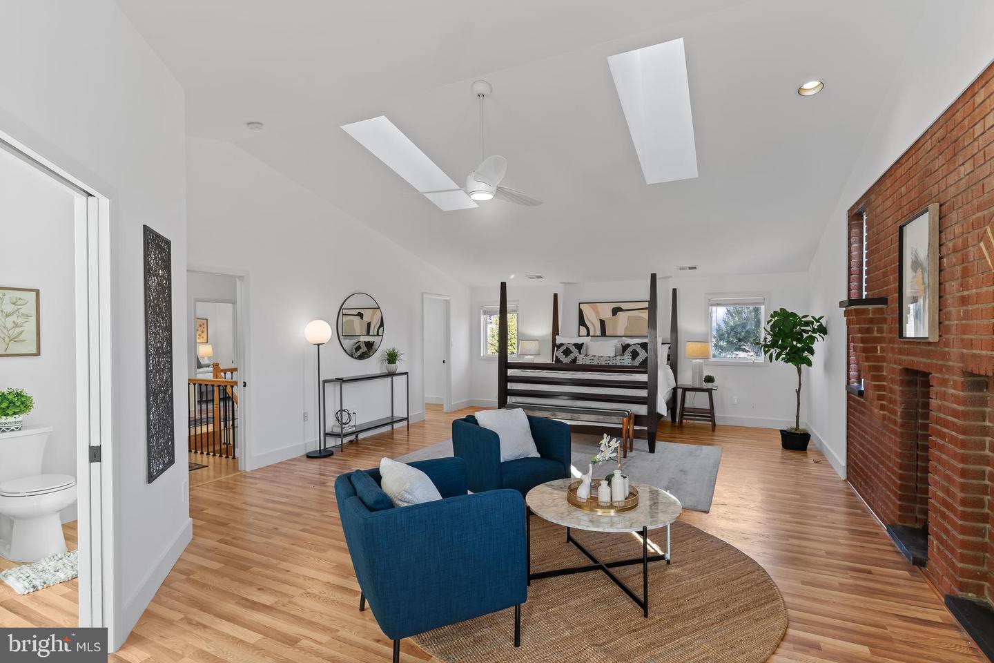 2628 WOODLEY PL, FALLS CHURCH, Virginia 22046, 4 Bedrooms Bedrooms, ,3 BathroomsBathrooms,Residential,For sale,2628 WOODLEY PL,VAFX2285906 MLS # VAFX2285906