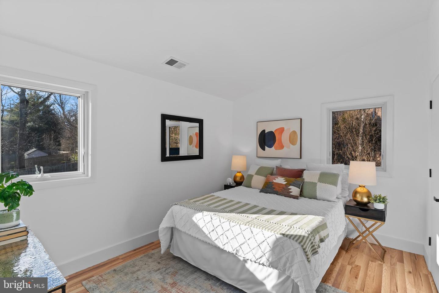 2628 WOODLEY PL, FALLS CHURCH, Virginia 22046, 4 Bedrooms Bedrooms, ,3 BathroomsBathrooms,Residential,For sale,2628 WOODLEY PL,VAFX2285906 MLS # VAFX2285906