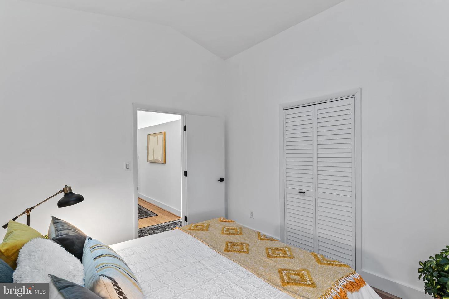 2628 WOODLEY PL, FALLS CHURCH, Virginia 22046, 4 Bedrooms Bedrooms, ,3 BathroomsBathrooms,Residential,For sale,2628 WOODLEY PL,VAFX2285906 MLS # VAFX2285906