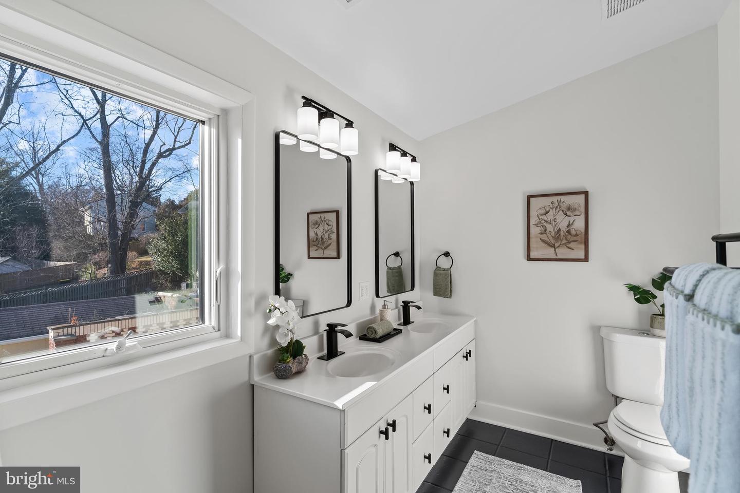 2628 WOODLEY PL, FALLS CHURCH, Virginia 22046, 4 Bedrooms Bedrooms, ,3 BathroomsBathrooms,Residential,For sale,2628 WOODLEY PL,VAFX2285906 MLS # VAFX2285906