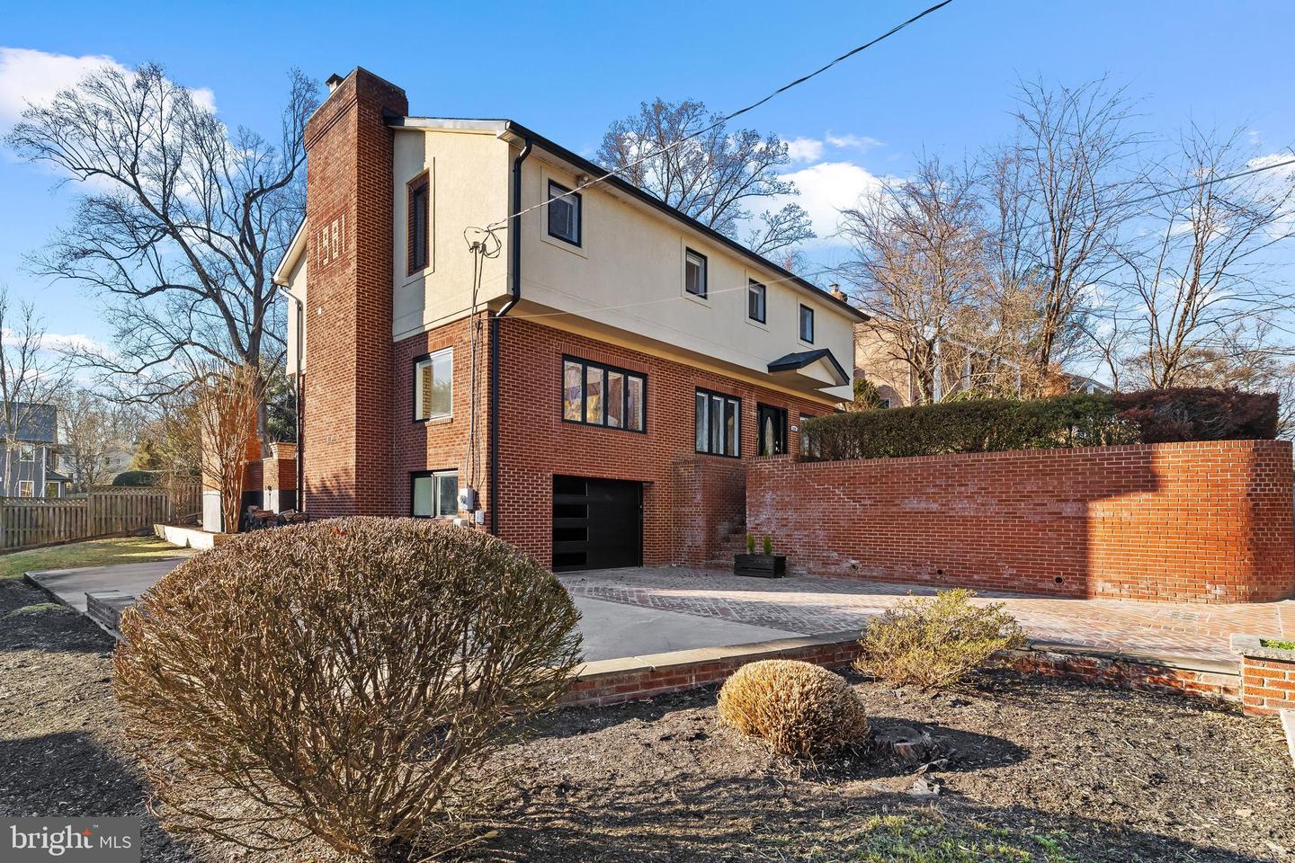 2628 WOODLEY PL, FALLS CHURCH, Virginia 22046, 4 Bedrooms Bedrooms, ,3 BathroomsBathrooms,Residential,For sale,2628 WOODLEY PL,VAFX2285906 MLS # VAFX2285906