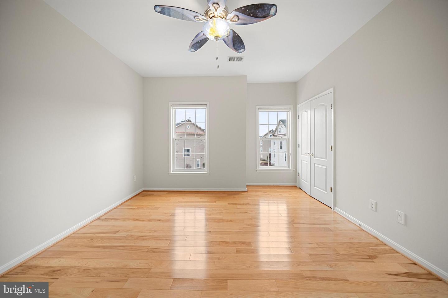 21945 WINDY OAKS SQ, BROADLANDS, Virginia 20148, 4 Bedrooms Bedrooms, ,3 BathroomsBathrooms,Residential,For sale,21945 WINDY OAKS SQ,VALO2114020 MLS # VALO2114020