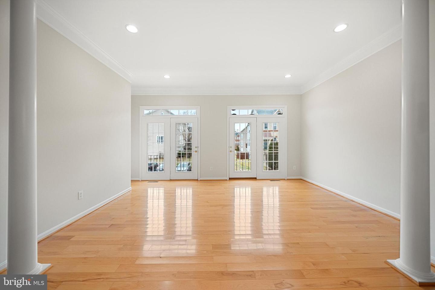 21945 WINDY OAKS SQ, BROADLANDS, Virginia 20148, 4 Bedrooms Bedrooms, ,3 BathroomsBathrooms,Residential,For sale,21945 WINDY OAKS SQ,VALO2114020 MLS # VALO2114020