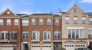 21945 WINDY OAKS SQ, BROADLANDS, Virginia 20148, 4 Bedrooms Bedrooms, ,3 BathroomsBathrooms,Residential,For sale,21945 WINDY OAKS SQ,VALO2114020 MLS # VALO2114020