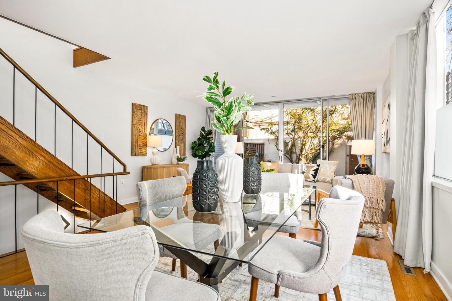 345 O ST SW, WASHINGTON, District Of Columbia 20024, 3 Bedrooms Bedrooms, 7 Rooms Rooms,2 BathroomsBathrooms,Residential,For sale,345 O ST SW,DCDC2241556 MLS # DCDC2241556