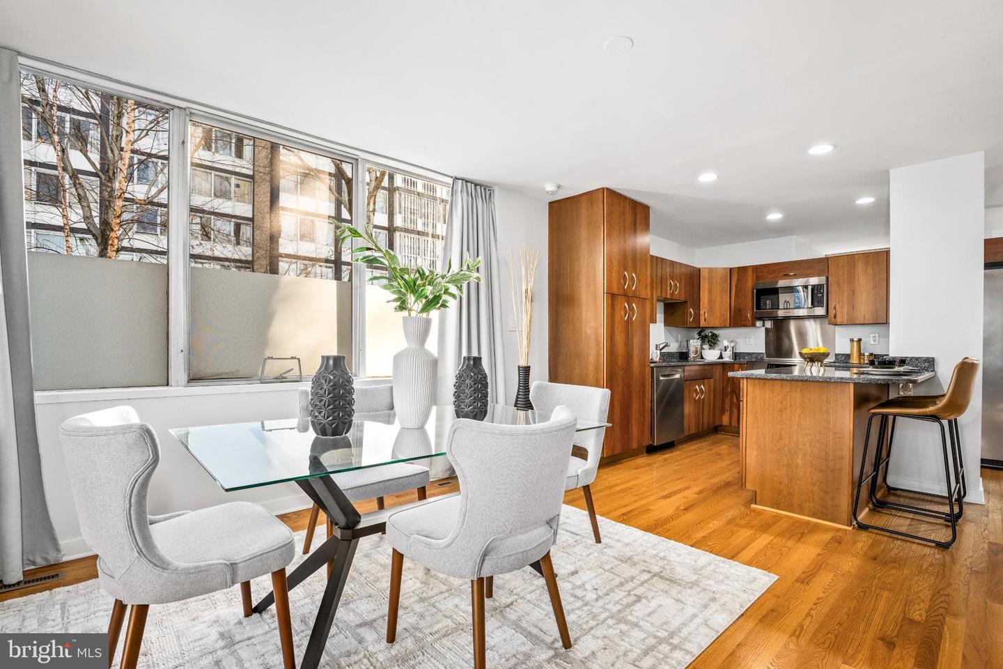 345 O ST SW, WASHINGTON, District Of Columbia 20024, 3 Bedrooms Bedrooms, 7 Rooms Rooms,2 BathroomsBathrooms,Residential,For sale,345 O ST SW,DCDC2241556 MLS # DCDC2241556