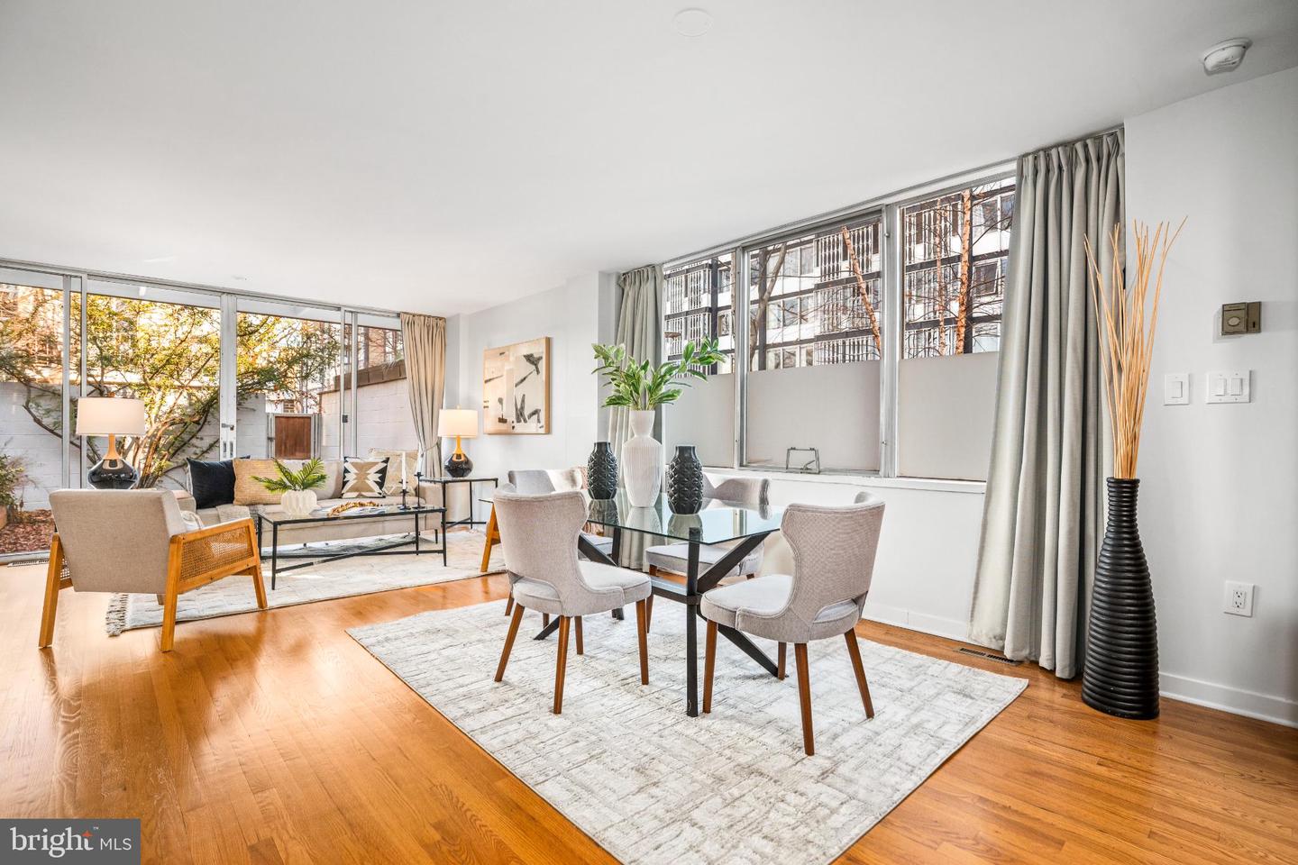 345 O ST SW, WASHINGTON, District Of Columbia 20024, 3 Bedrooms Bedrooms, 7 Rooms Rooms,2 BathroomsBathrooms,Residential,For sale,345 O ST SW,DCDC2241556 MLS # DCDC2241556