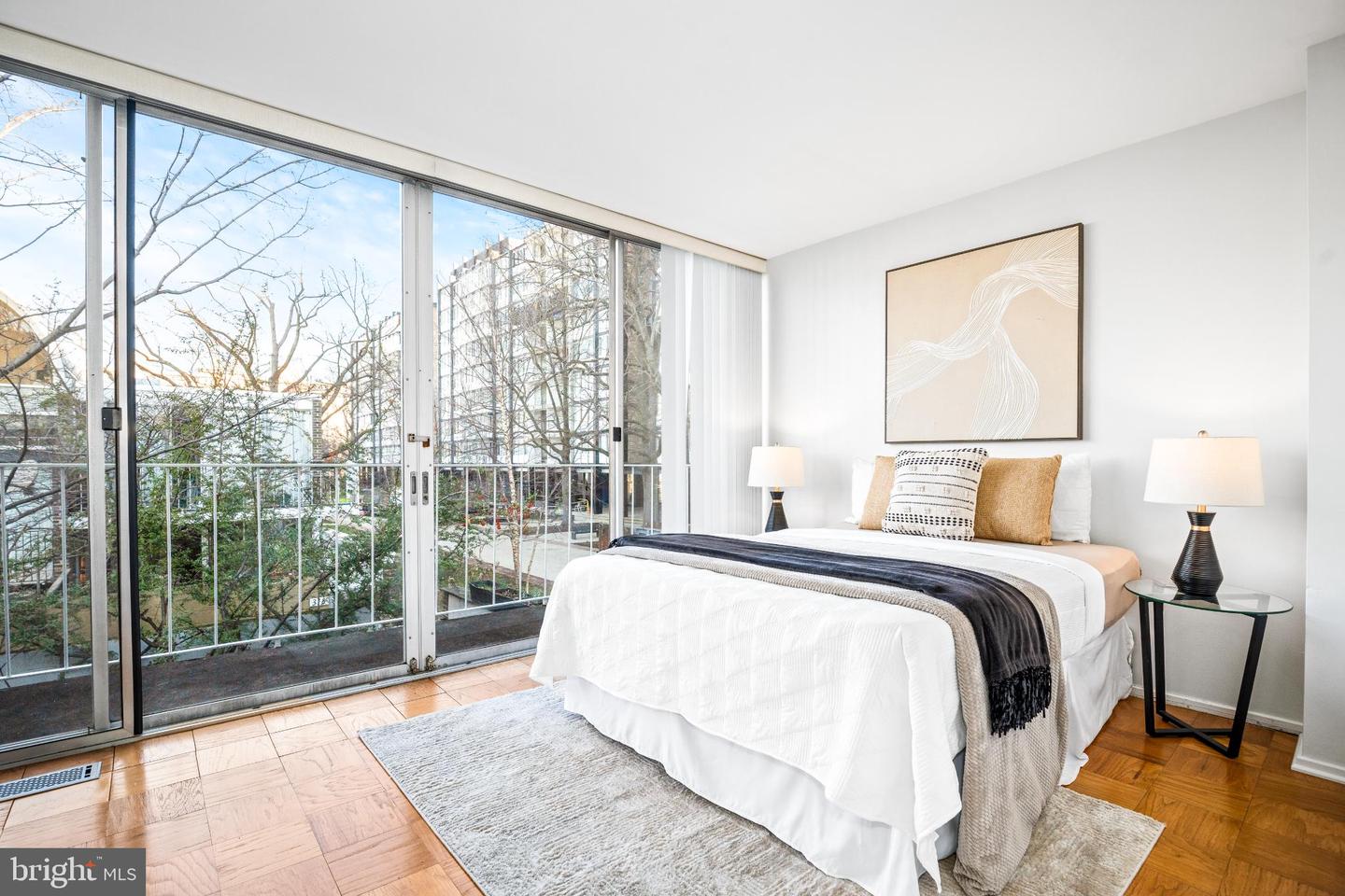 345 O ST SW, WASHINGTON, District Of Columbia 20024, 3 Bedrooms Bedrooms, 7 Rooms Rooms,2 BathroomsBathrooms,Residential,For sale,345 O ST SW,DCDC2241556 MLS # DCDC2241556