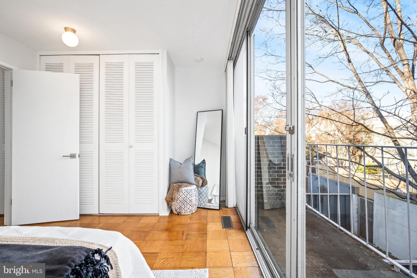 345 O ST SW, WASHINGTON, District Of Columbia 20024, 3 Bedrooms Bedrooms, 7 Rooms Rooms,2 BathroomsBathrooms,Residential,For sale,345 O ST SW,DCDC2241556 MLS # DCDC2241556