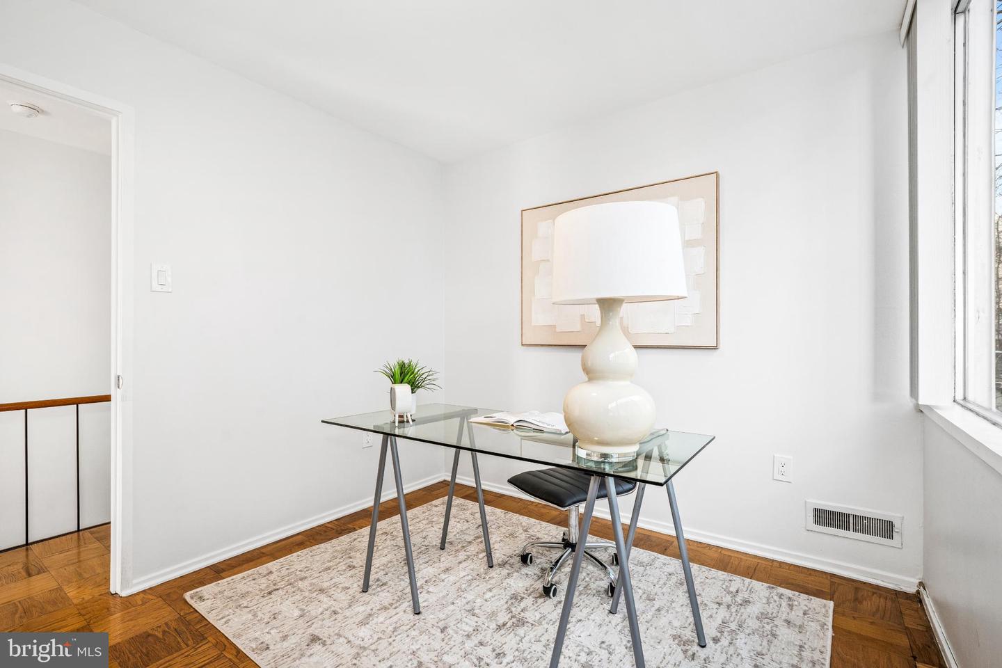 345 O ST SW, WASHINGTON, District Of Columbia 20024, 3 Bedrooms Bedrooms, 7 Rooms Rooms,2 BathroomsBathrooms,Residential,For sale,345 O ST SW,DCDC2241556 MLS # DCDC2241556