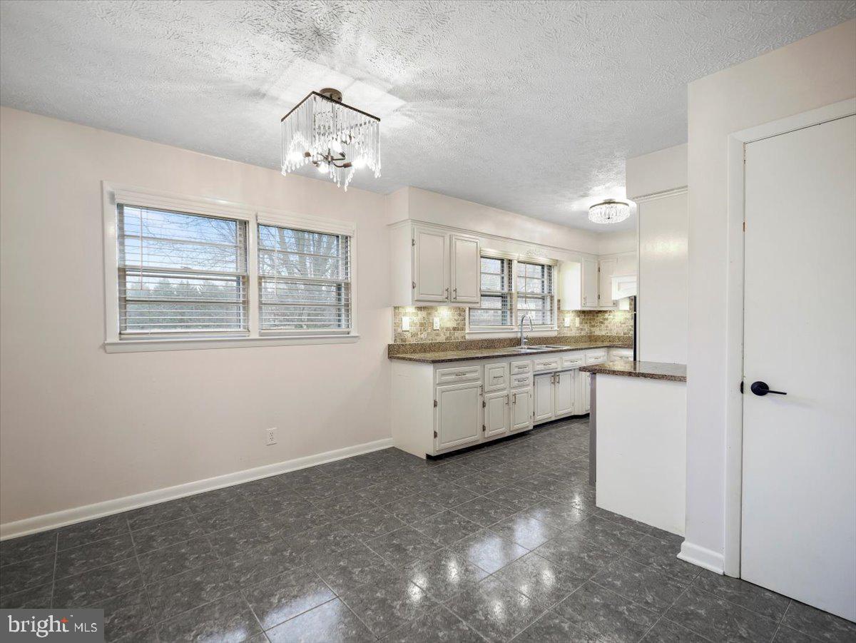 570 WELLTOWN RD, WINCHESTER, Virginia 22603, 4 Bedrooms Bedrooms, ,3 BathroomsBathrooms,Residential,For sale,570 WELLTOWN RD,VAFV2039004 MLS # VAFV2039004