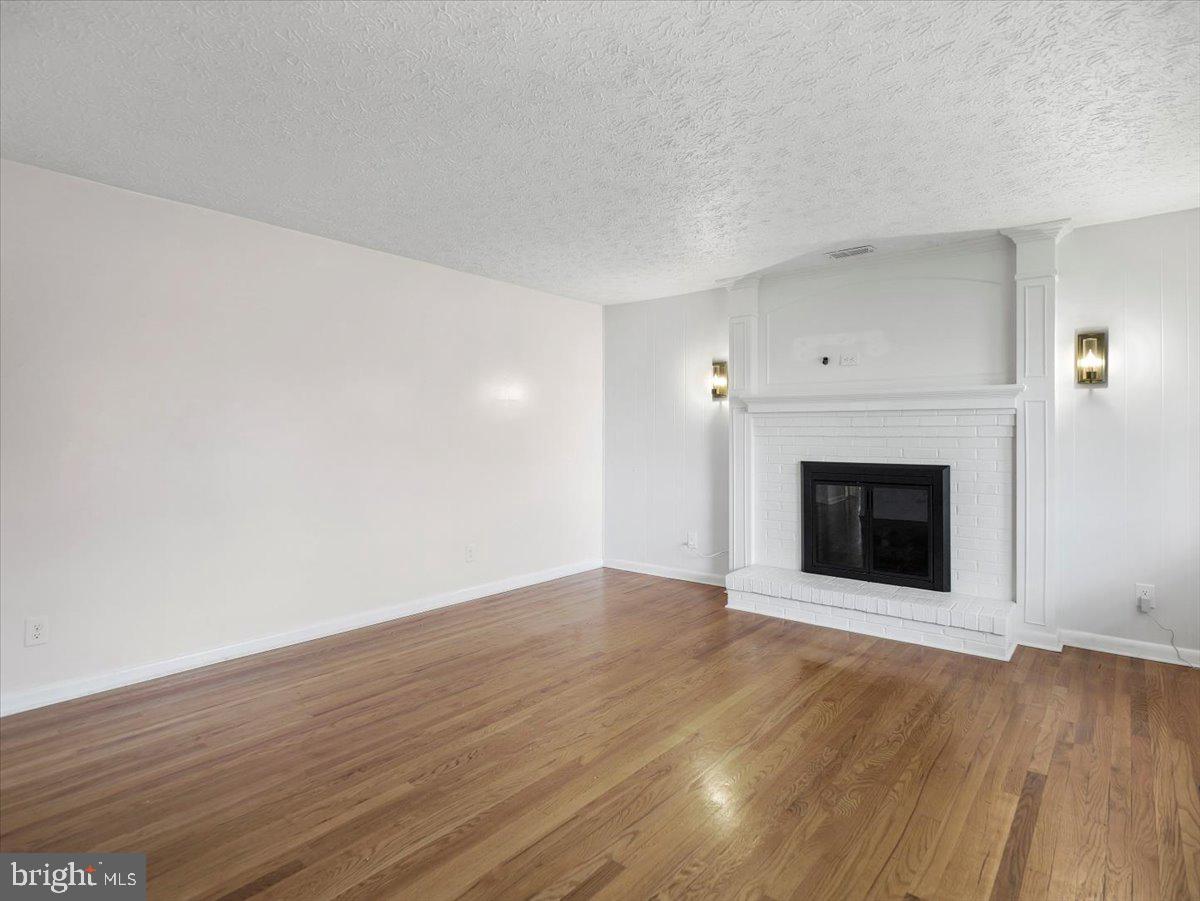 570 WELLTOWN RD, WINCHESTER, Virginia 22603, 4 Bedrooms Bedrooms, ,3 BathroomsBathrooms,Residential,For sale,570 WELLTOWN RD,VAFV2039004 MLS # VAFV2039004