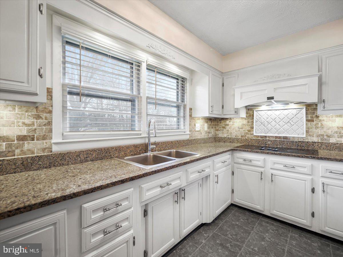 570 WELLTOWN RD, WINCHESTER, Virginia 22603, 4 Bedrooms Bedrooms, ,3 BathroomsBathrooms,Residential,For sale,570 WELLTOWN RD,VAFV2039004 MLS # VAFV2039004