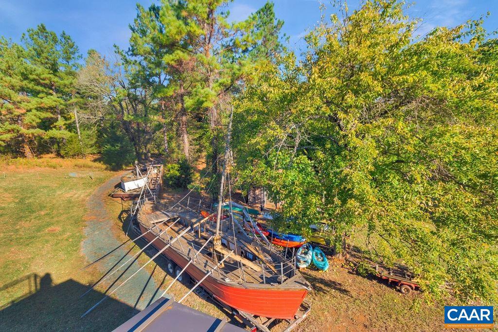 1516 DELPHI LN, CHARLOTTESVILLE, Virginia 22911, 4 Bedrooms Bedrooms, ,3 BathroomsBathrooms,Residential,For sale,1516 DELPHI LN,672511 MLS # 672511