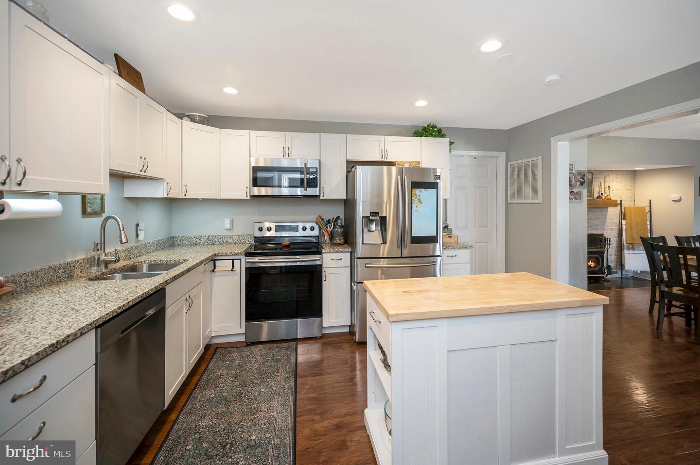 6814 WILD TURKEY DR, SPOTSYLVANIA, Virginia 22553, 3 Bedrooms Bedrooms, ,2 BathroomsBathrooms,Residential,For sale,6814 WILD TURKEY DR,VASP2038692 MLS # VASP2038692