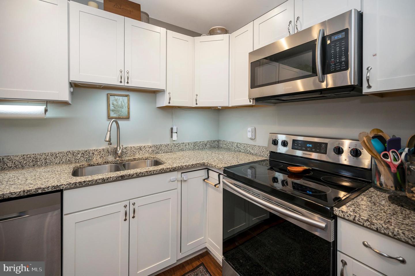 6814 WILD TURKEY DR, SPOTSYLVANIA, Virginia 22553, 3 Bedrooms Bedrooms, ,2 BathroomsBathrooms,Residential,For sale,6814 WILD TURKEY DR,VASP2038692 MLS # VASP2038692