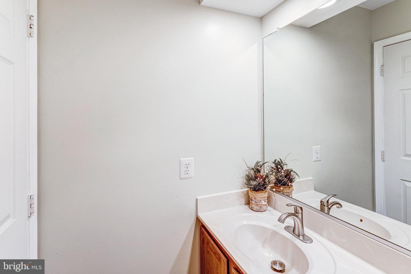 14592 ESTATE DR, WOODBRIDGE, Virginia 22193, 4 Bedrooms Bedrooms, ,3 BathroomsBathrooms,Residential,For sale,14592 ESTATE DR,VAPW2110686 MLS # VAPW2110686