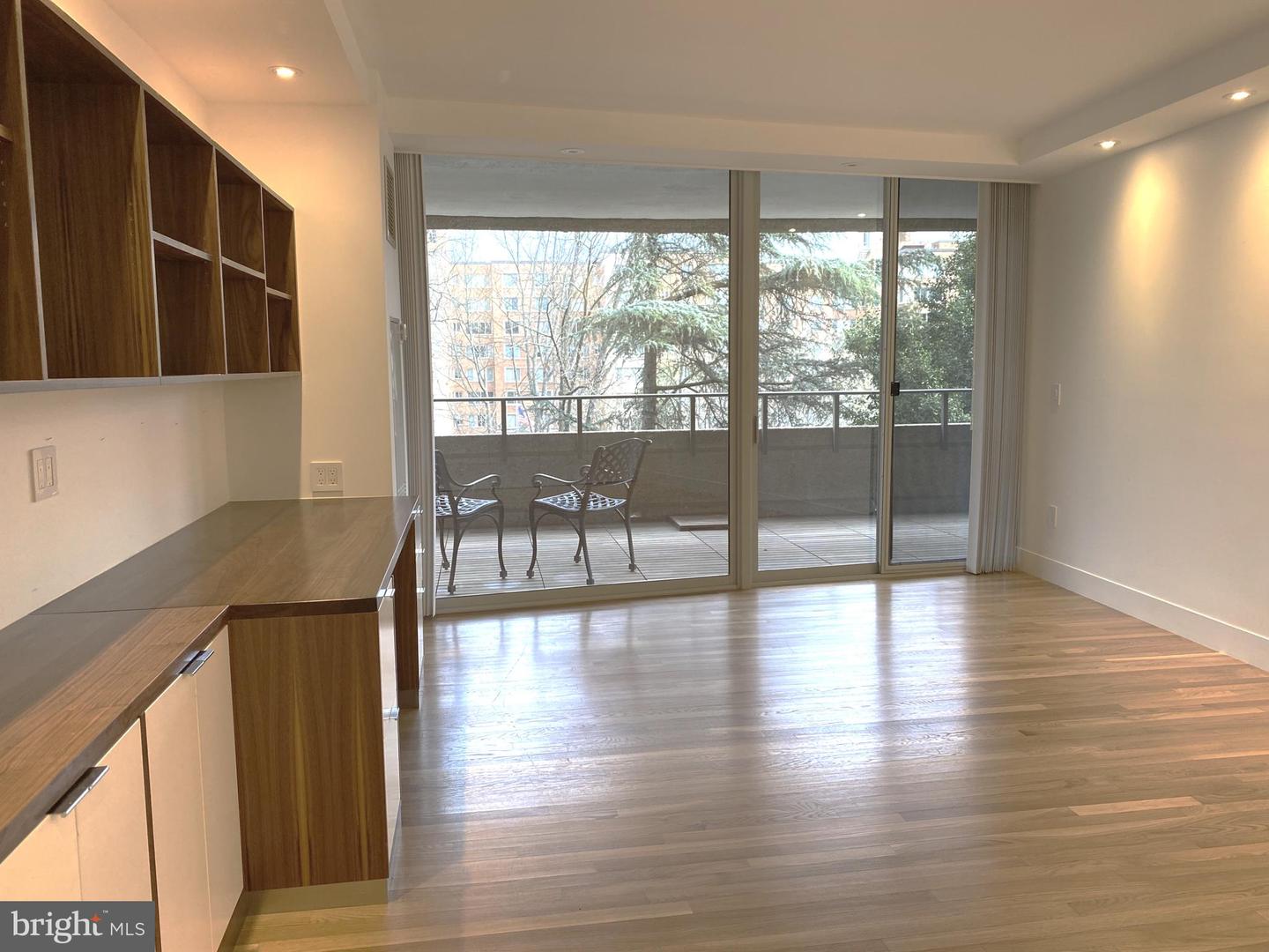 4200 NW MASSACHUSETTS AVE NW #313, WASHINGTON, District Of Columbia 20016, 2 Bedrooms Bedrooms, ,2 BathroomsBathrooms,Residential,For sale,4200 NW MASSACHUSETTS AVE NW #313,DCDC2241716 MLS # DCDC2241716