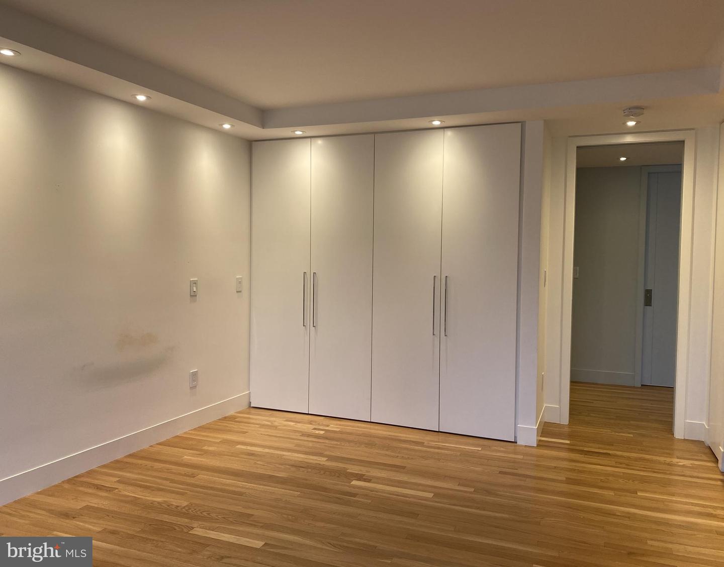 4200 NW MASSACHUSETTS AVE NW #313, WASHINGTON, District Of Columbia 20016, 2 Bedrooms Bedrooms, ,2 BathroomsBathrooms,Residential,For sale,4200 NW MASSACHUSETTS AVE NW #313,DCDC2241716 MLS # DCDC2241716