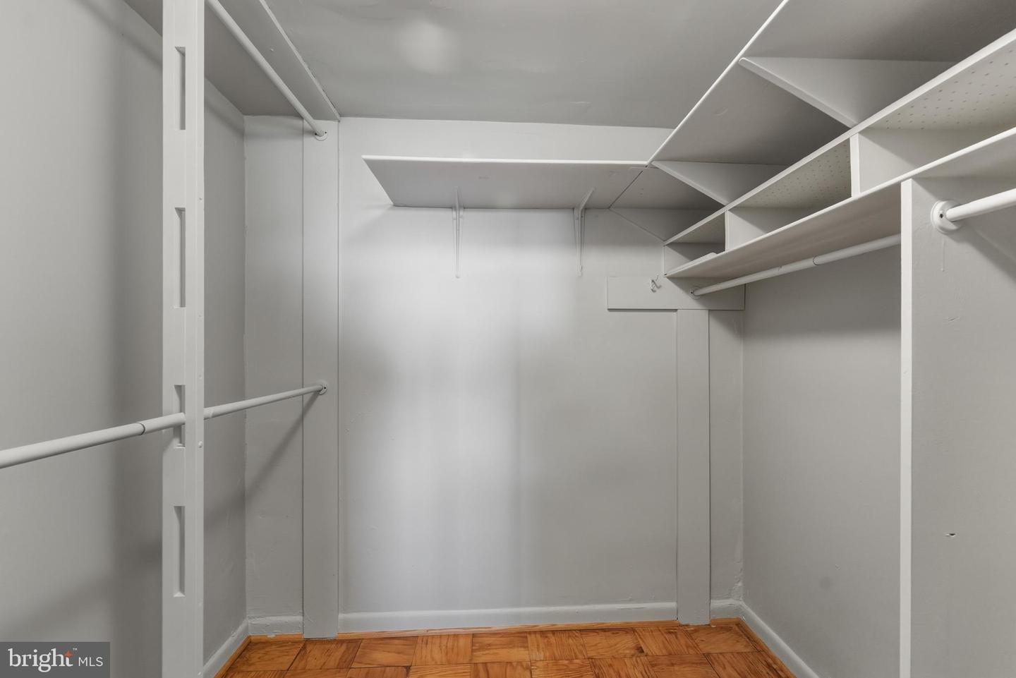 401 N ARMISTEAD ST N #504, ALEXANDRIA, Virginia 22312, 2 Bedrooms Bedrooms, ,1 BathroomBathrooms,Residential,For sale,401 N ARMISTEAD ST N #504,VAAX2053262 MLS # VAAX2053262