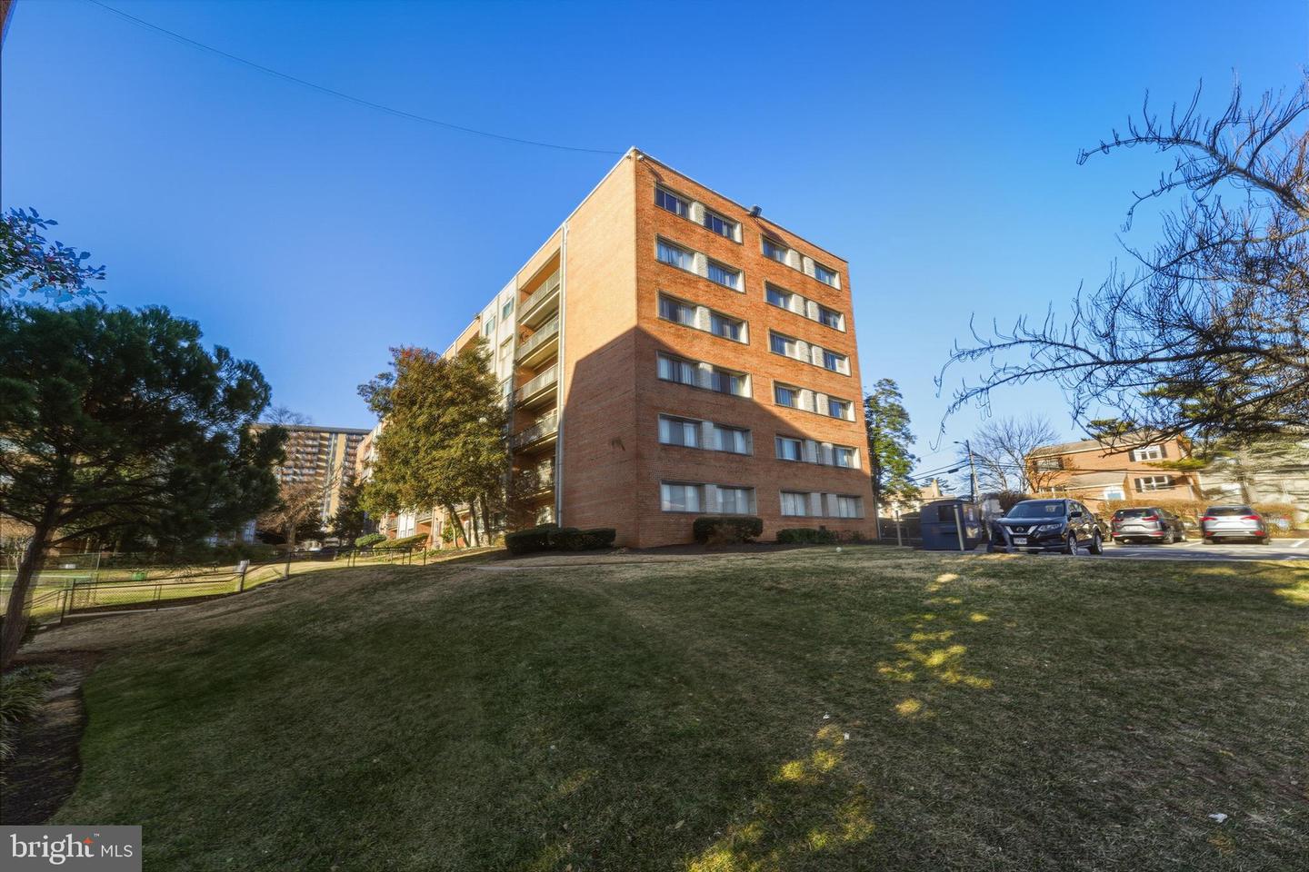 401 N ARMISTEAD ST N #504, ALEXANDRIA, Virginia 22312, 2 Bedrooms Bedrooms, ,1 BathroomBathrooms,Residential,For sale,401 N ARMISTEAD ST N #504,VAAX2053262 MLS # VAAX2053262
