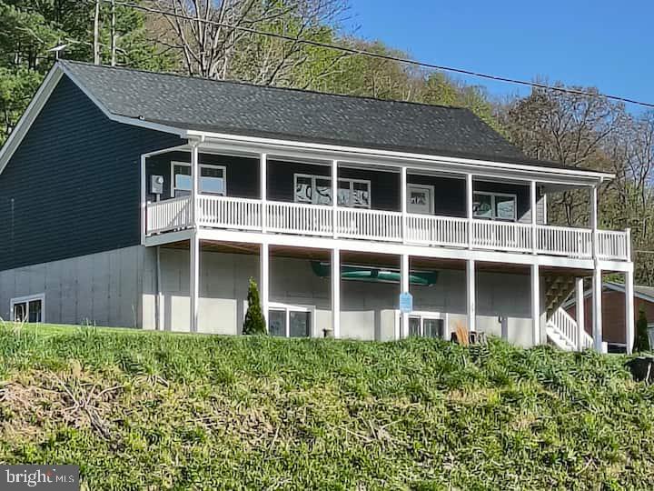 39 & 37 WHISTLE LN, SHENANDOAH, Virginia 22849, 3 Bedrooms Bedrooms, ,2 BathroomsBathrooms,Residential,For sale,39 & 37 WHISTLE LN,VAPA2005904 MLS # VAPA2005904