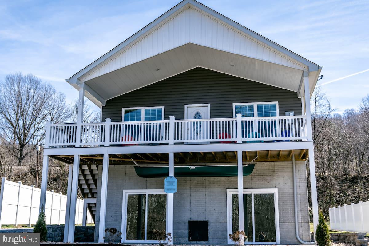 39 & 37 WHISTLE LN, SHENANDOAH, Virginia 22849, 3 Bedrooms Bedrooms, ,2 BathroomsBathrooms,Residential,For sale,39 & 37 WHISTLE LN,VAPA2005904 MLS # VAPA2005904