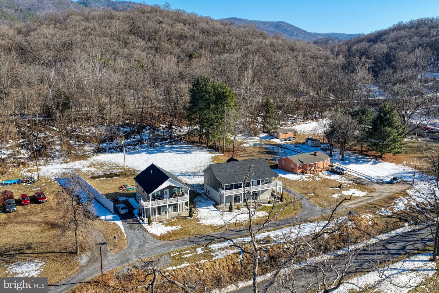 39 & 37 WHISTLE LN, SHENANDOAH, Virginia 22849, 5 Bedrooms Bedrooms, ,4 BathroomsBathrooms,Residential,For sale,39 & 37 WHISTLE LN,VAPA2005904 MLS # VAPA2005904